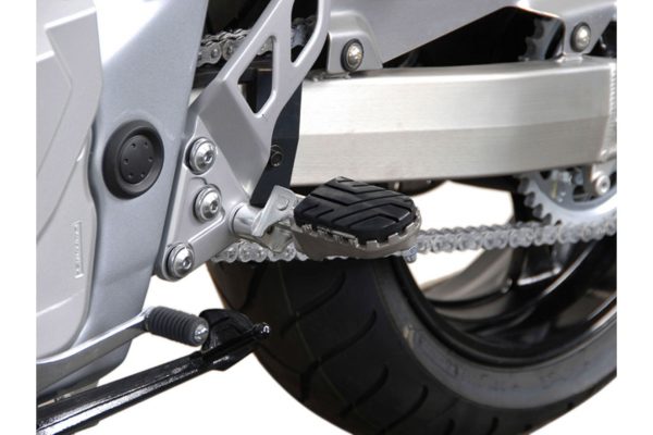 SW-Motech jalkatappisarja, Suzuki GSF1250F/GSF1250S/GSR600