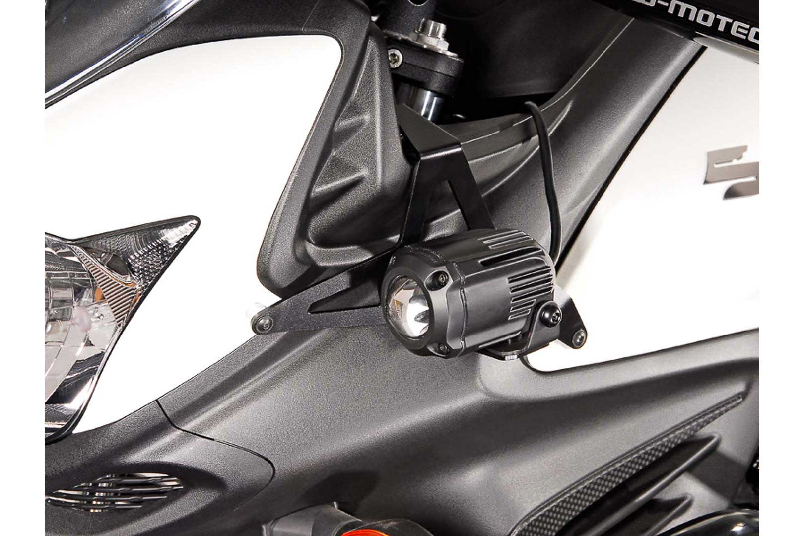 SW-Motech HAWK-lisävalosarjan kiinnike, Suzuki DL650 V-Strom 11-