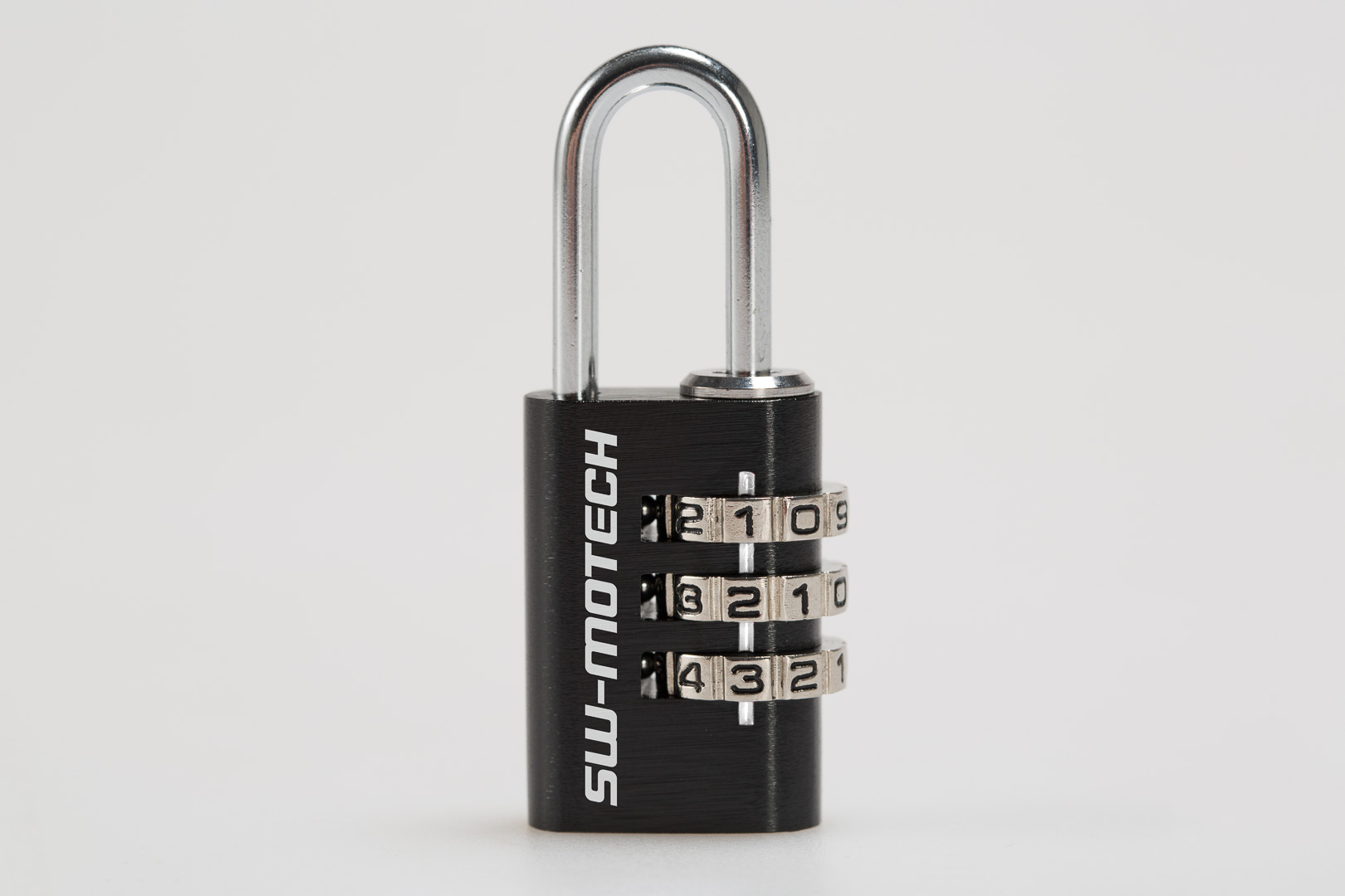 Lock for motorcycle luggage – Black. Combination lock.