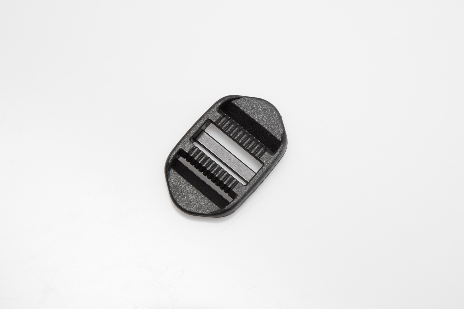 Dual ladder buckle for LG saddle strap SLS – Replacement part.