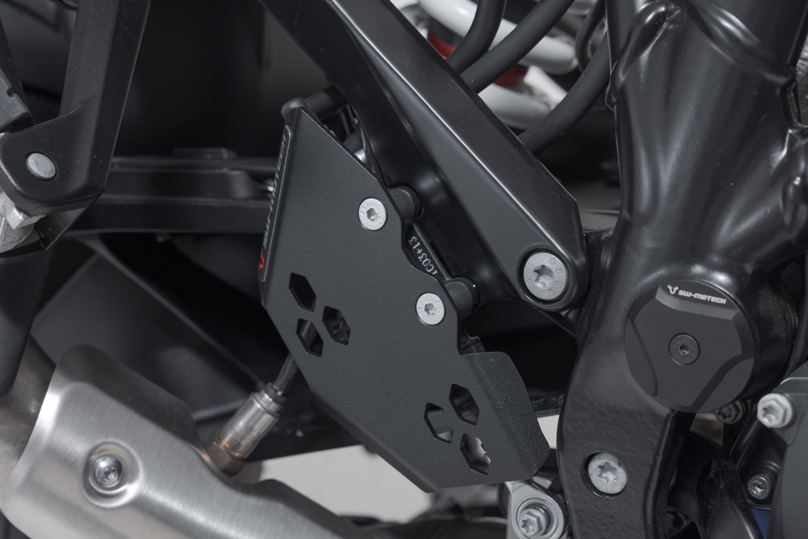 Brake cylinder guard – Black. KTM 1290 Super Adventure (21-).