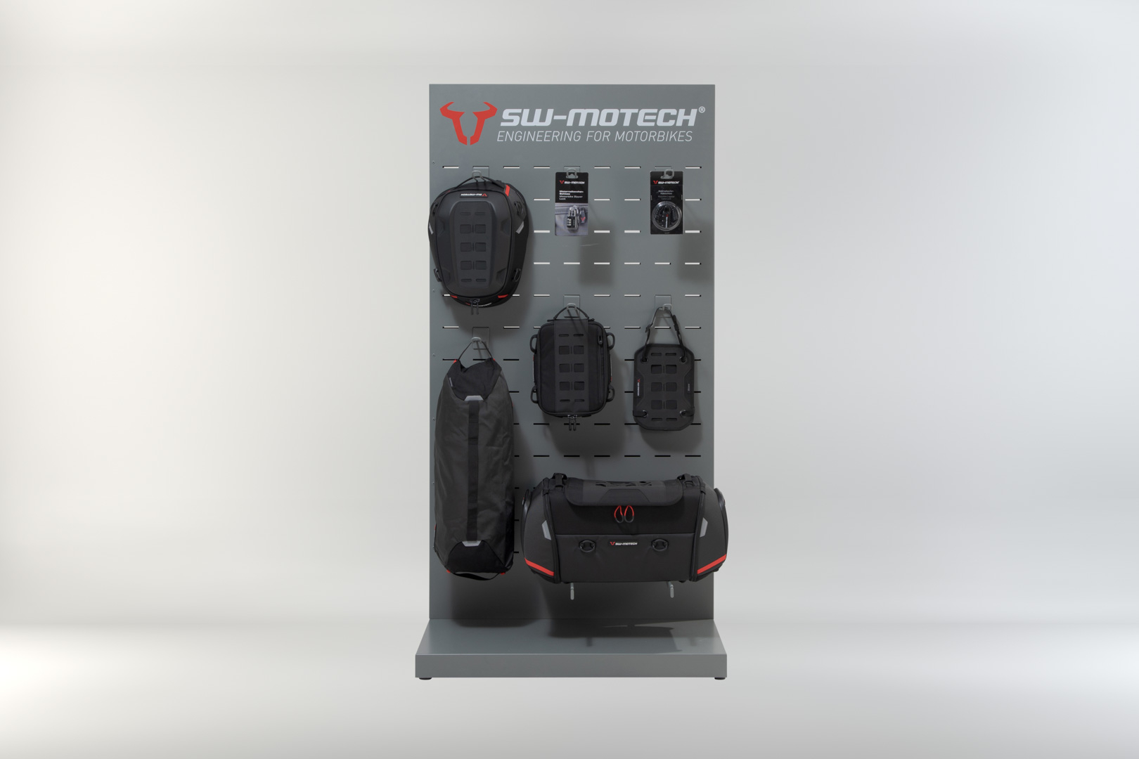 Sales display room with mounting – Topic: PRO rear bags and accessories.