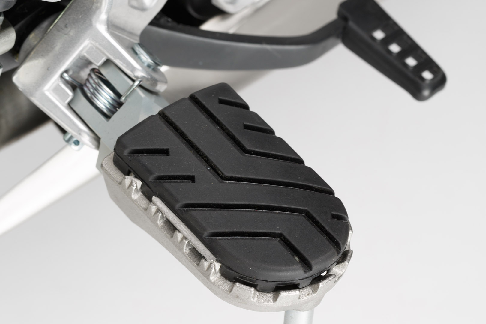 ION footrest kit – Honda / BMW / Triumph / Voge – models.