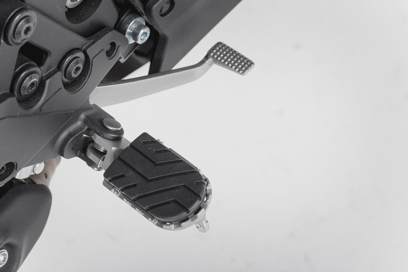 ION footrest kit – Kawasaki models.