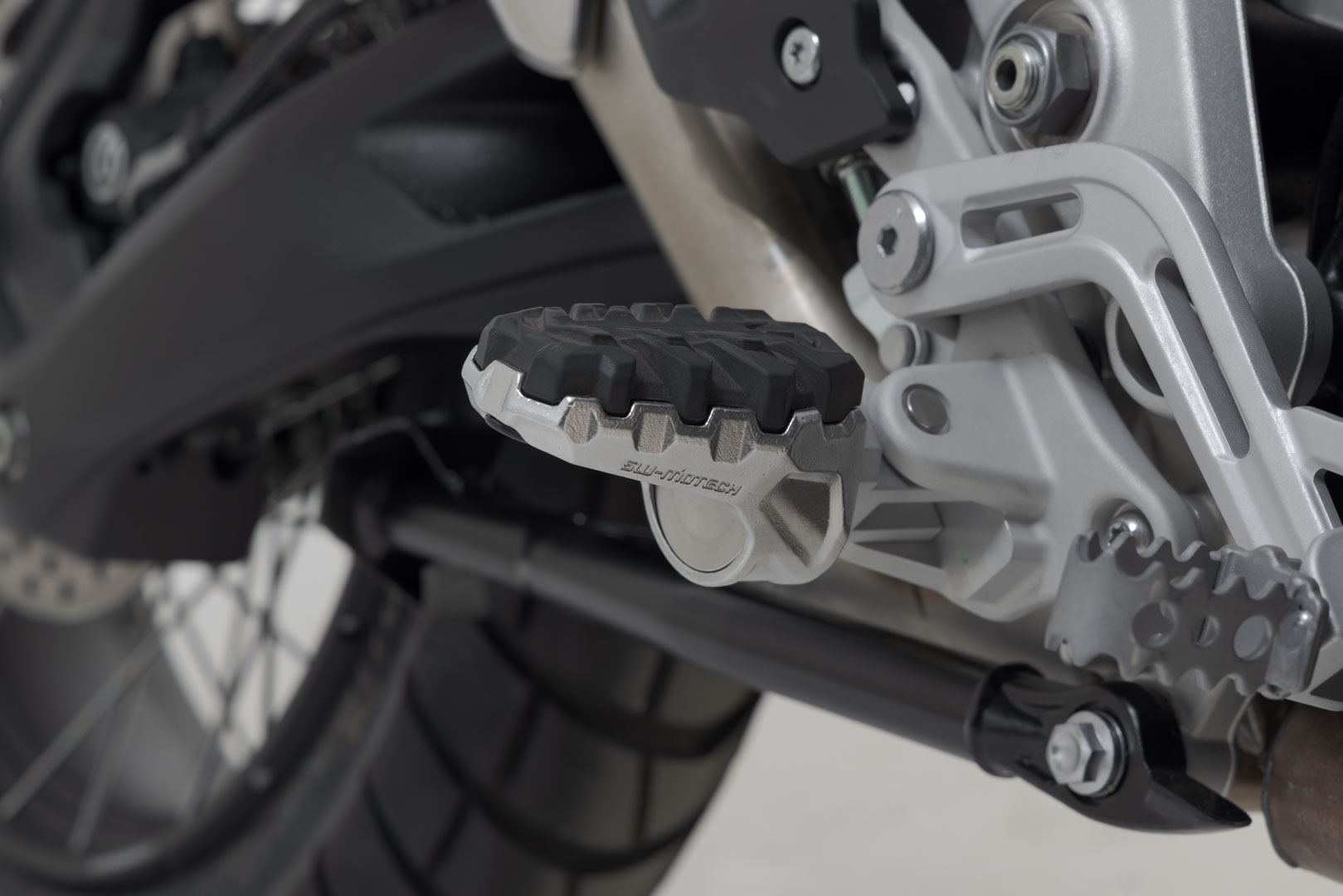 EVO footrest kit – Triumph Tiger 1200 models (22-).