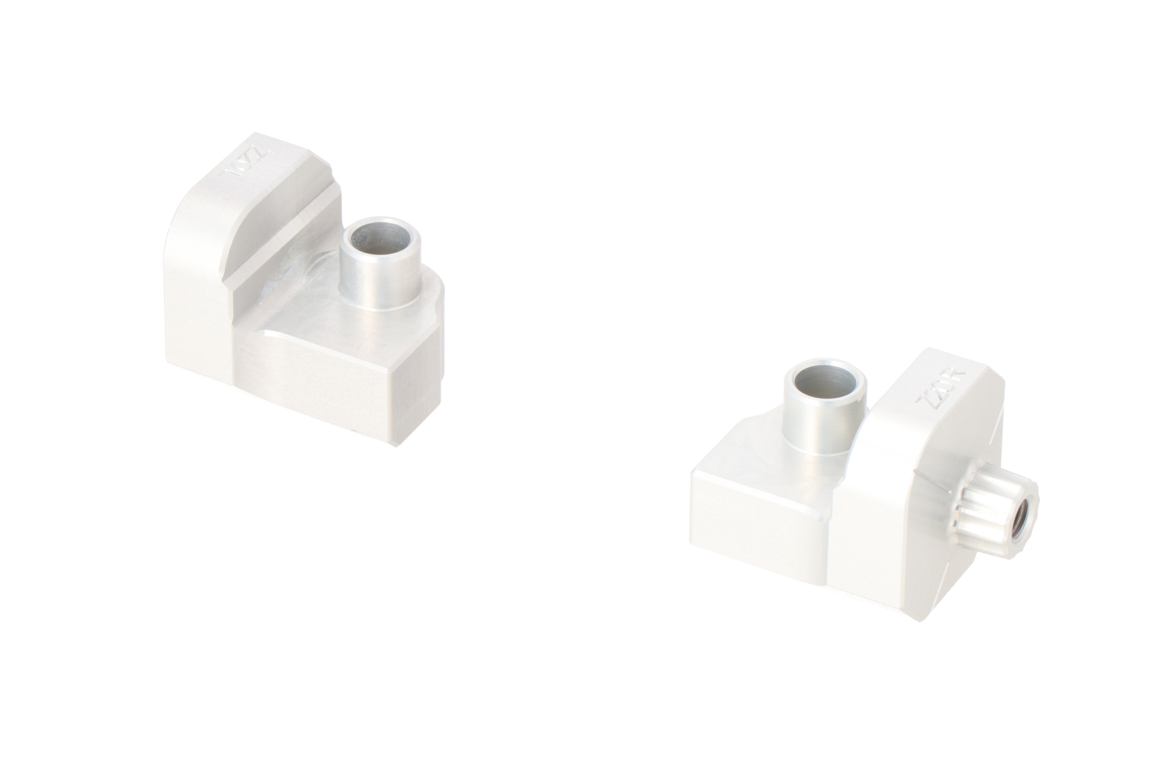 Mounting kit for EVO footrest – Silver. Aprilia Tuareg 660 (21-).