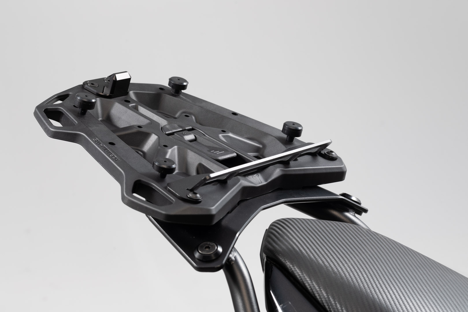 Adapter plate for STREET-RACK – For Shad. Black.