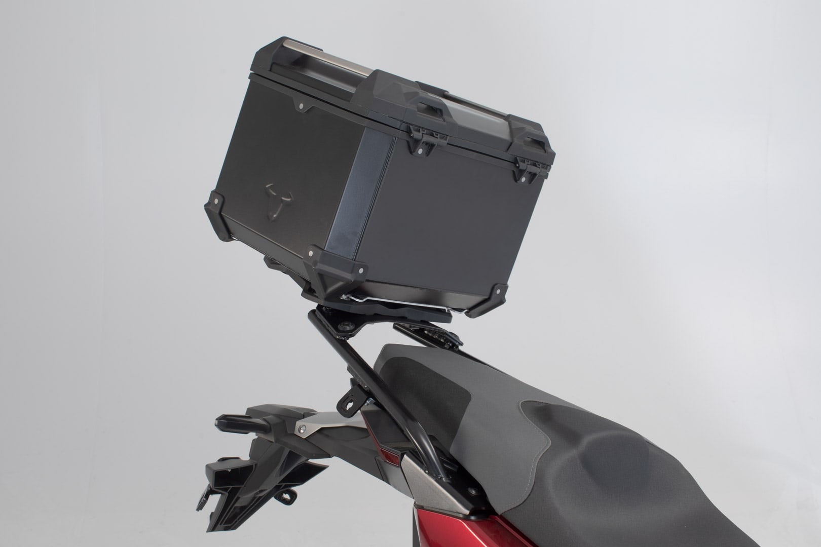 TRAX ADV top case system – Silver. Honda X-ADV (20-).