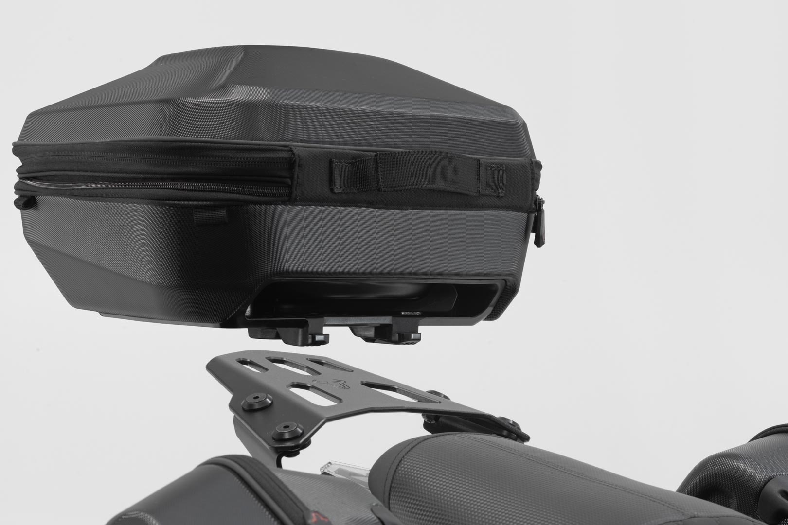 URBAN ABS topcase system – Black. Kawasaki ZZR1400 (06-14).