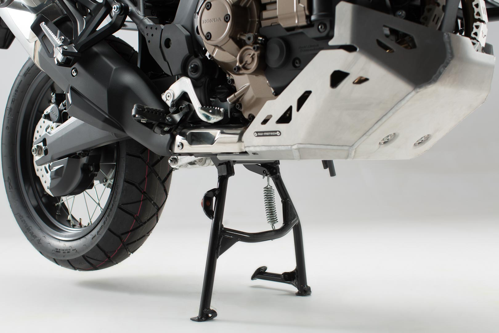 Centerstand – Black. Honda CRF1000L Africa Twin (16-).