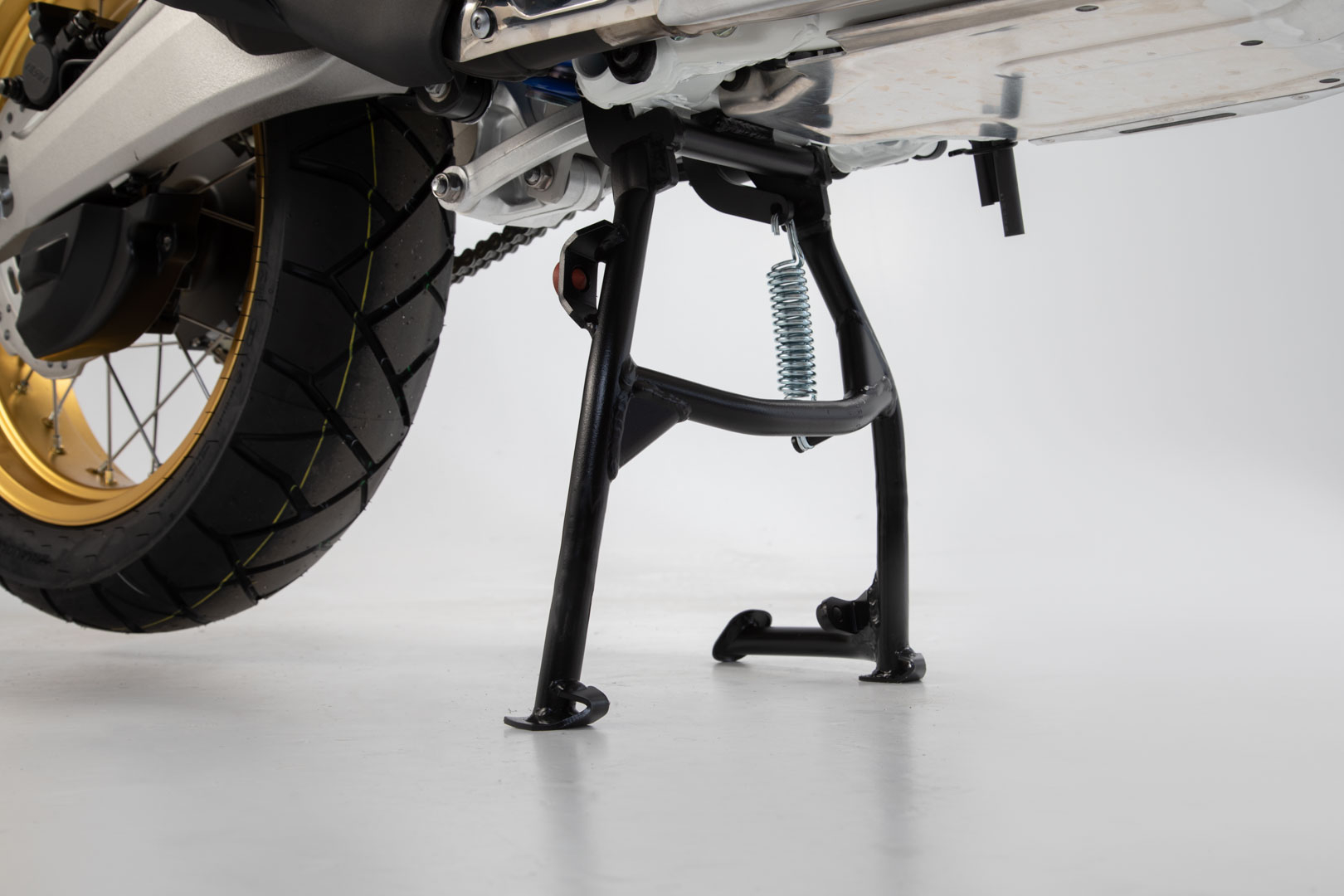 Centerstand – Black. CRF1000L Africa Twin Adv Sports (18-).