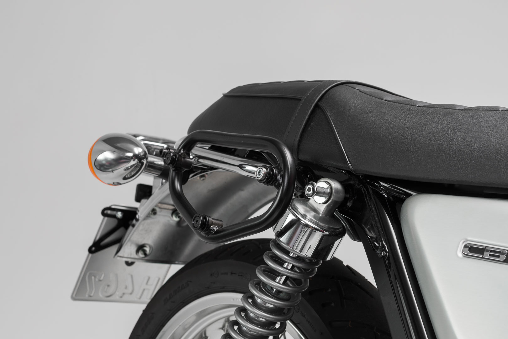 SLC side carrier left – Honda CB1100 EX/RS (16-).
