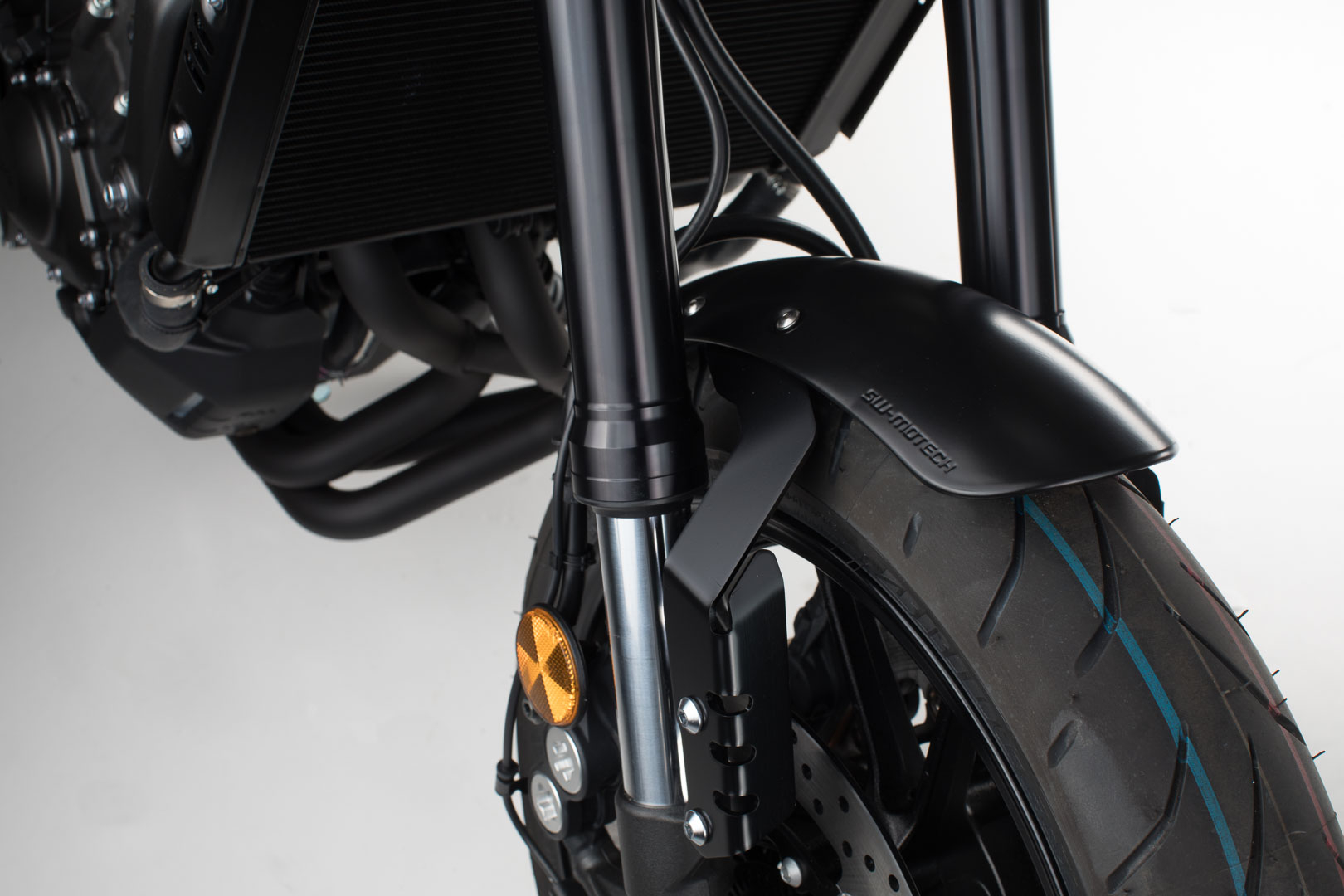 Fender kit – Black. Yamaha XSR900, MT-09/Tracer, 900 Tracer/GT.