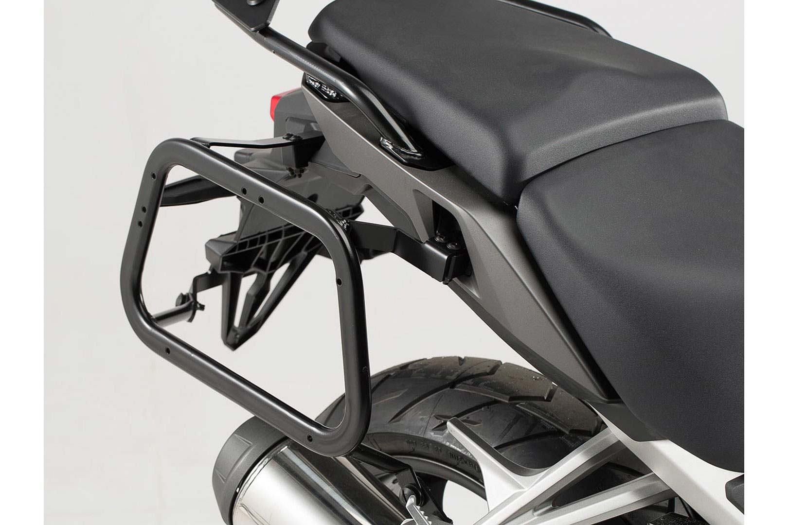 EVO side carriers – Black. Honda VFR800X Crossrunner (15-).
