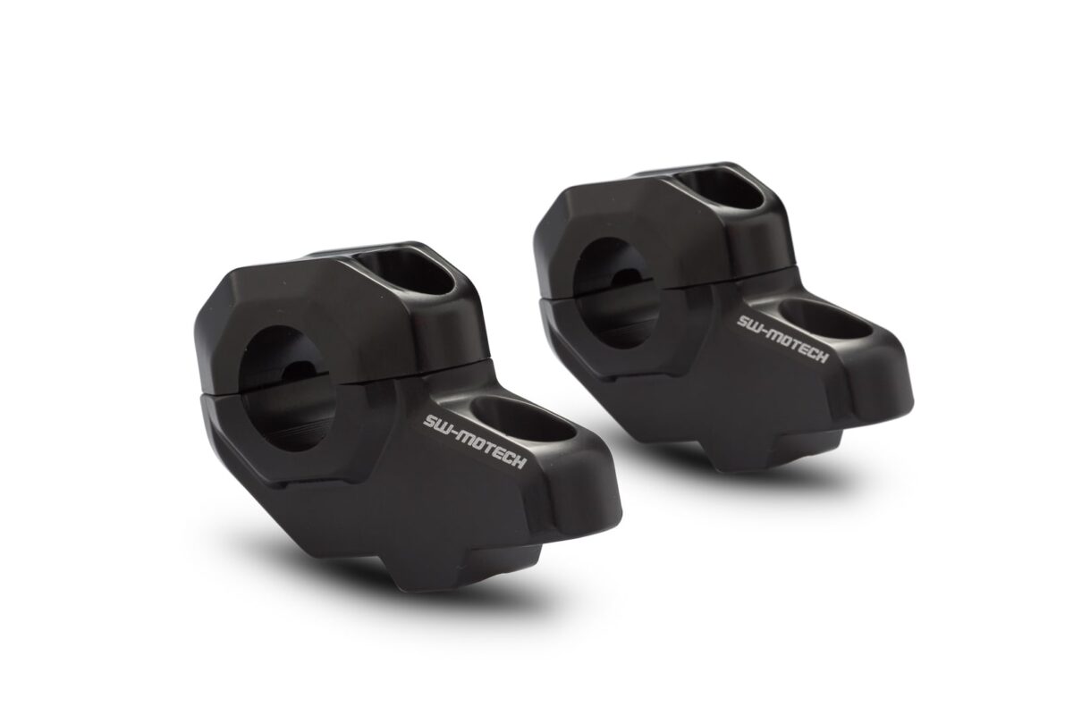 Bar back for Ø 22 mm handlebar – H=30 mm. Shifting by 21 mm. Black.