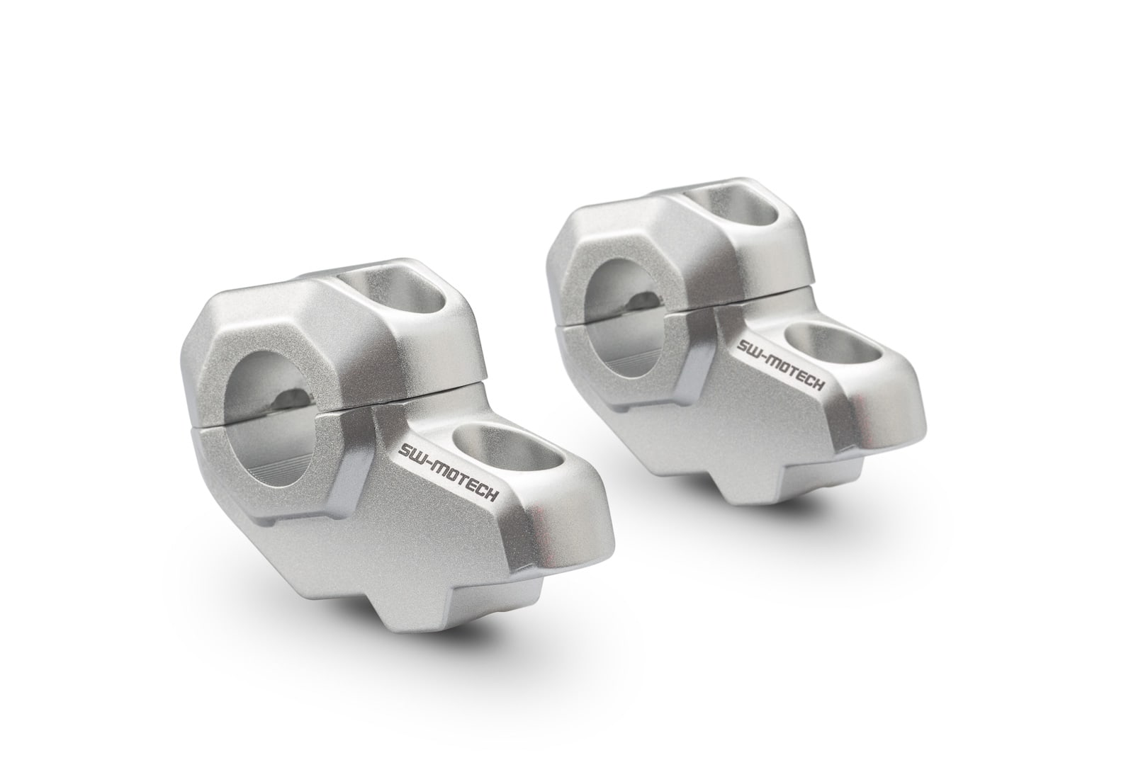 Bar back for Ø 22 mm handlebar – H=30 mm. Back 21 mm. Silver.