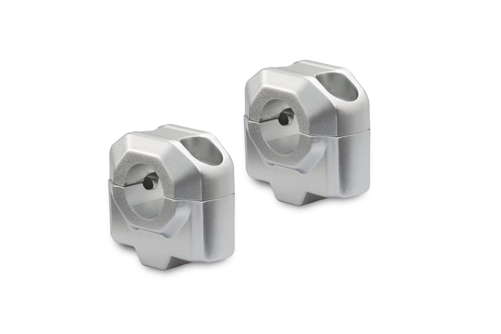 Bar riser for Ø 22 mm handlebar – H=25 mm. Silver.