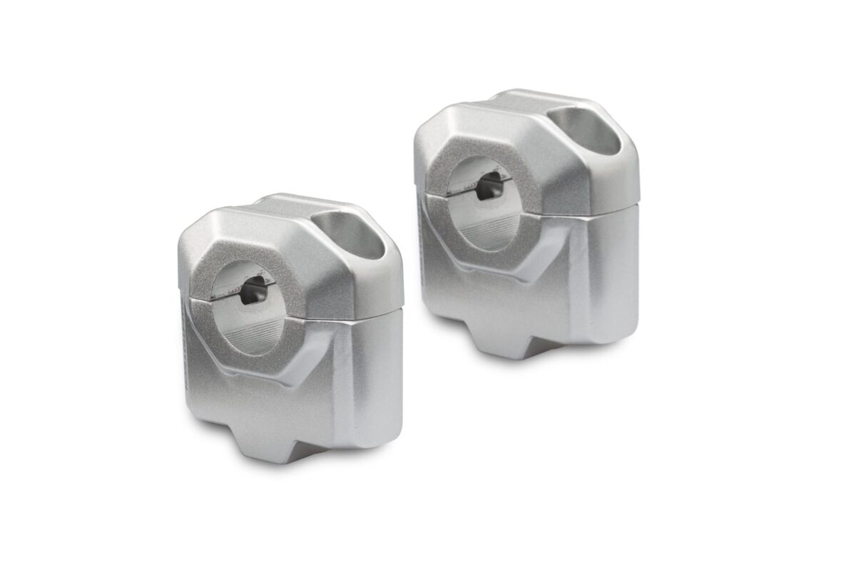 Bar riser for Ø 22 mm handlebar – H=30 mm. Silver.