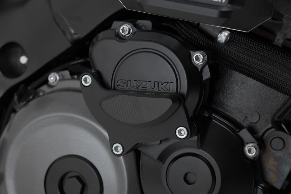 Engine case protector – Black. Suzuki GSX-S 1000/GSX-S 950 (21-).