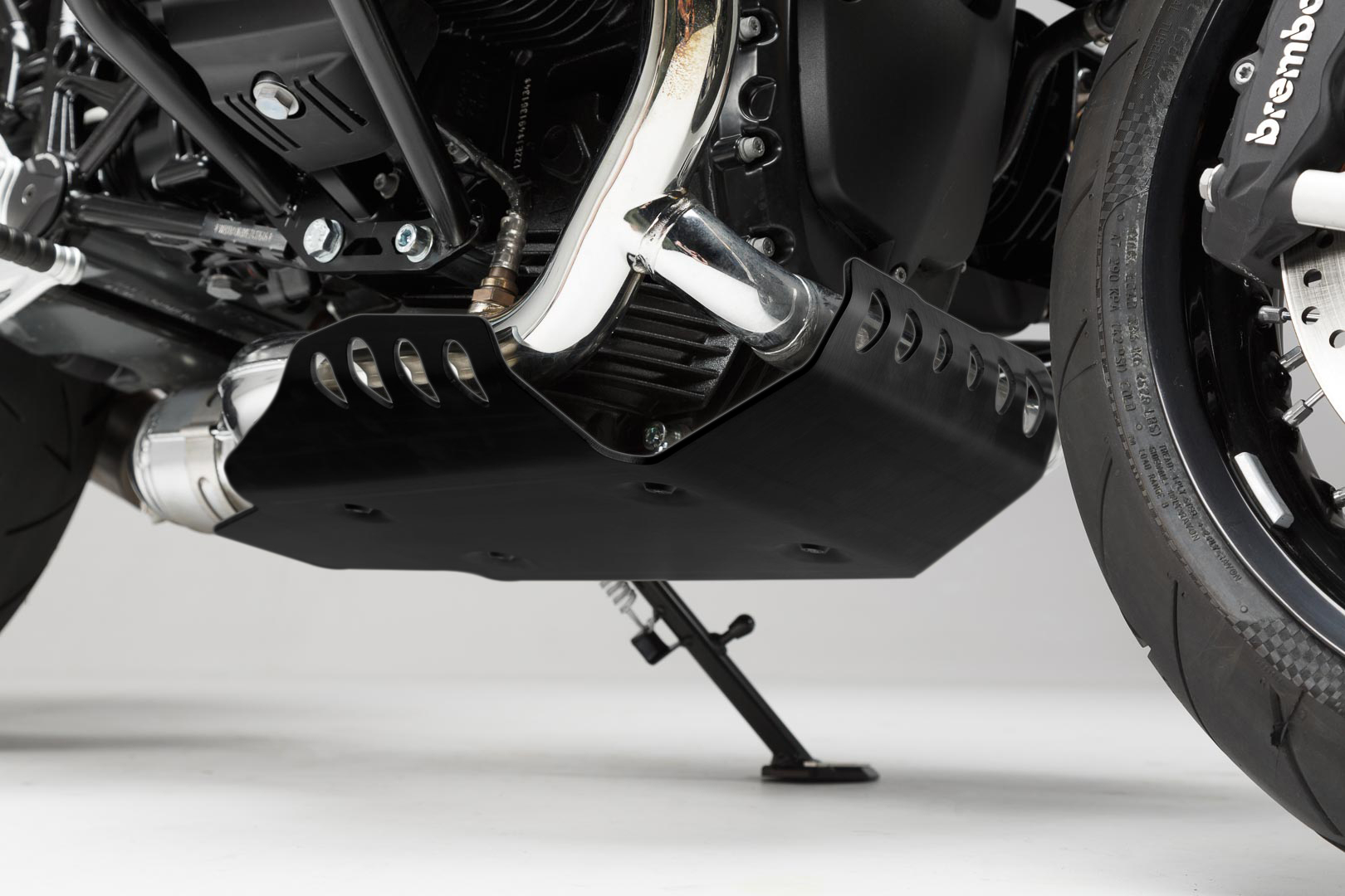 Engine guard – Black. BMW R nineT / Pure / Scrambler.