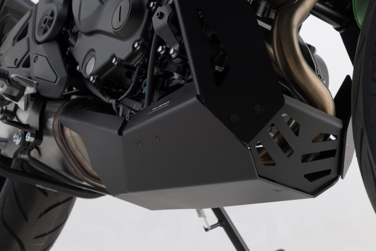 Engine guard – Black. Kawasaki Versys 650 (21-).