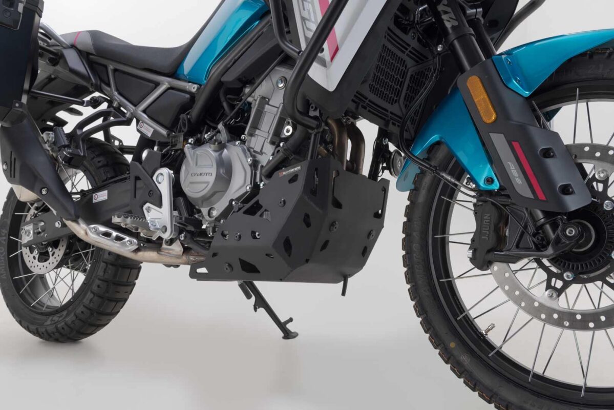 Engine guard – Black. CFMoto 450MT (23-).