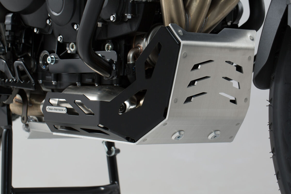 Engine guard – Black/Silver. Triumph Tiger 800 models (10-).