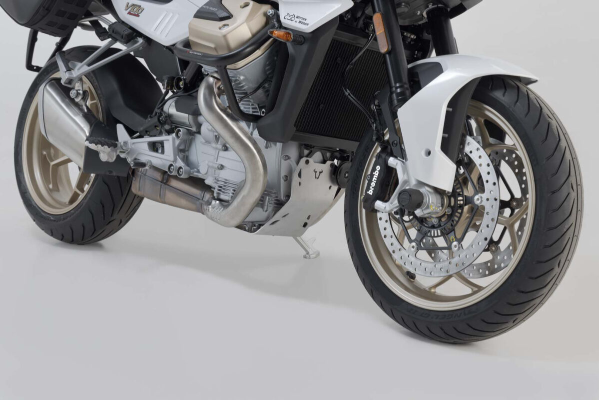Engine guard – Silver. Moto Guzzi V100 Mandello/S.