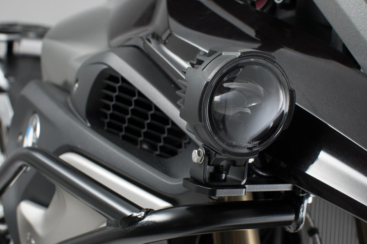 Light mounts f. orig. BMW fog lights – Black. BMW R 1200 GS (12-18), R 1250 GS (21-).