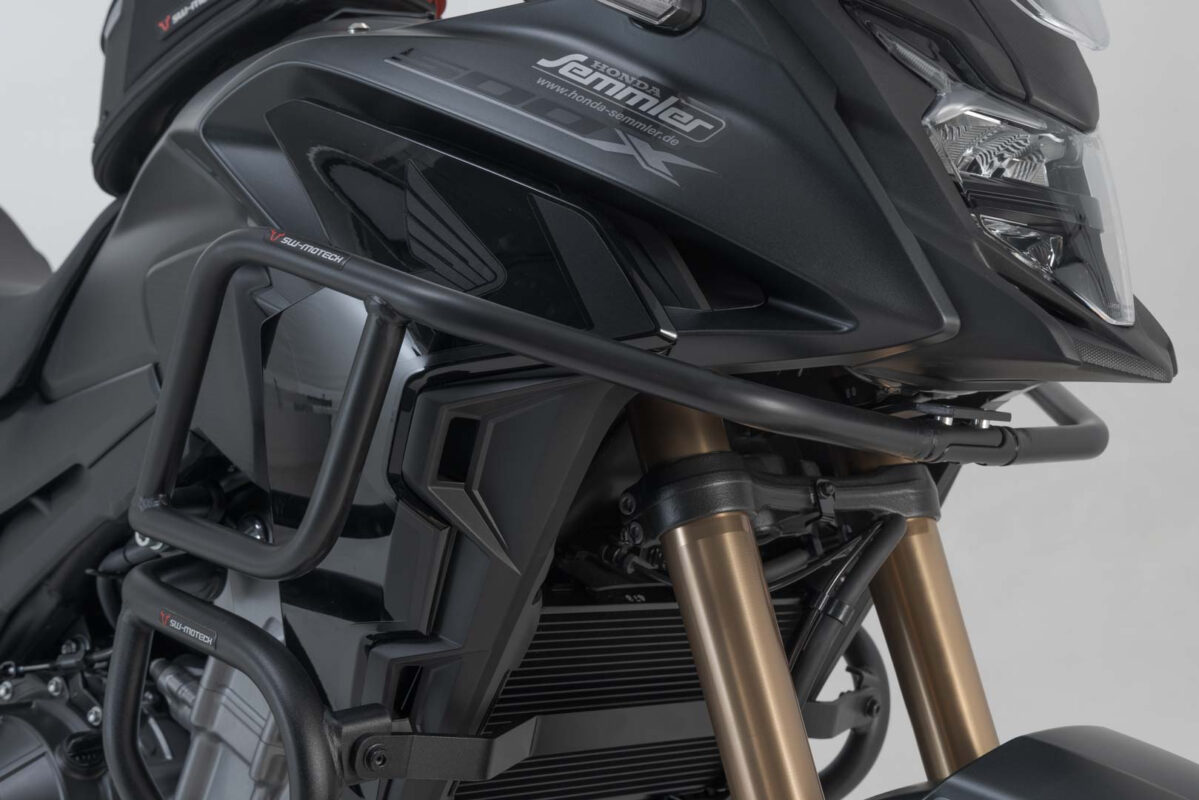 Upper crash bar – Black. Honda CB500X (18-).