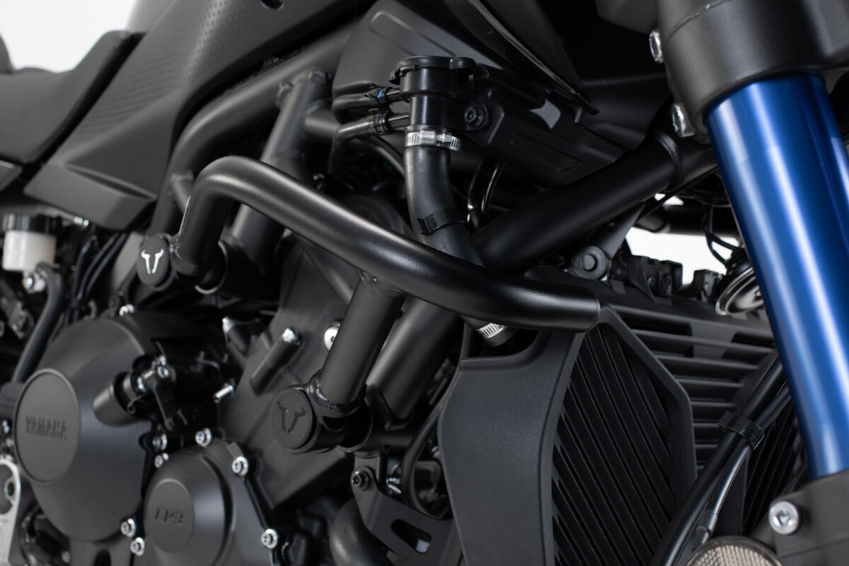 Crash bar – Black. Yamaha NIKEN (18-).
