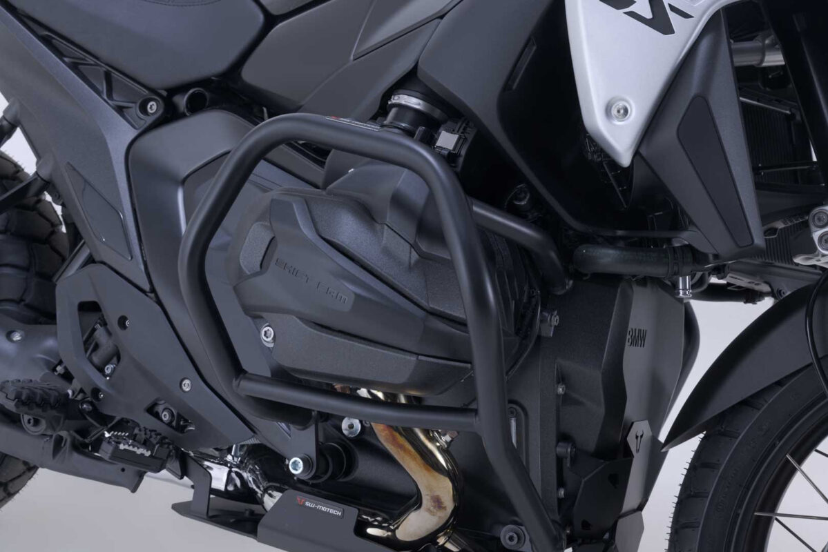 Crash bar – Black. BMW R 1300 GS (23-), R 1300 R (25-).