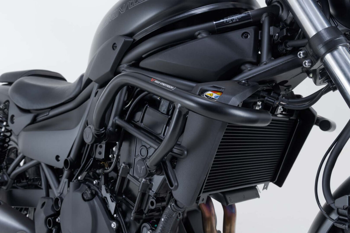 Crash bar – Black. Kawasaki Eliminator 500 (23-).