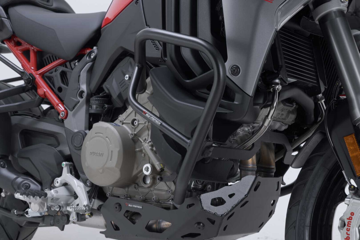 Crash bar – Black. Ducati Multistrada V4 (20-).
