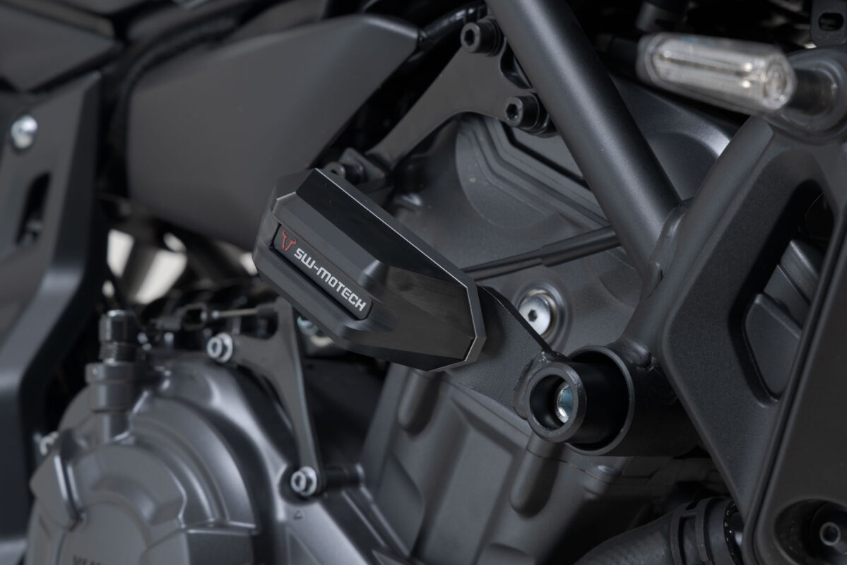 Frame slider kit – Black. Yamaha MT-07 (14-) / MT-07 Tracer (16-).