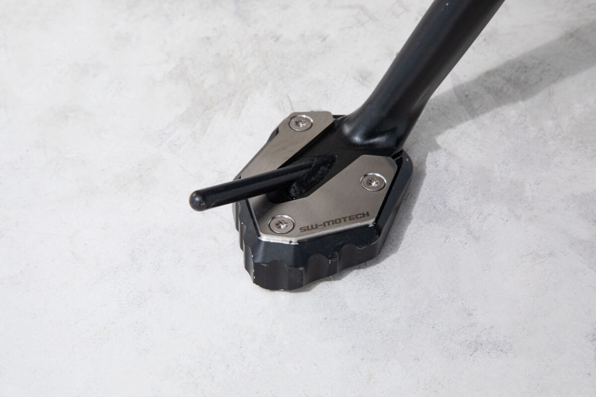 Extension for side stand foot – Black/Silver. Yamaha Tracer 9 models (20-).