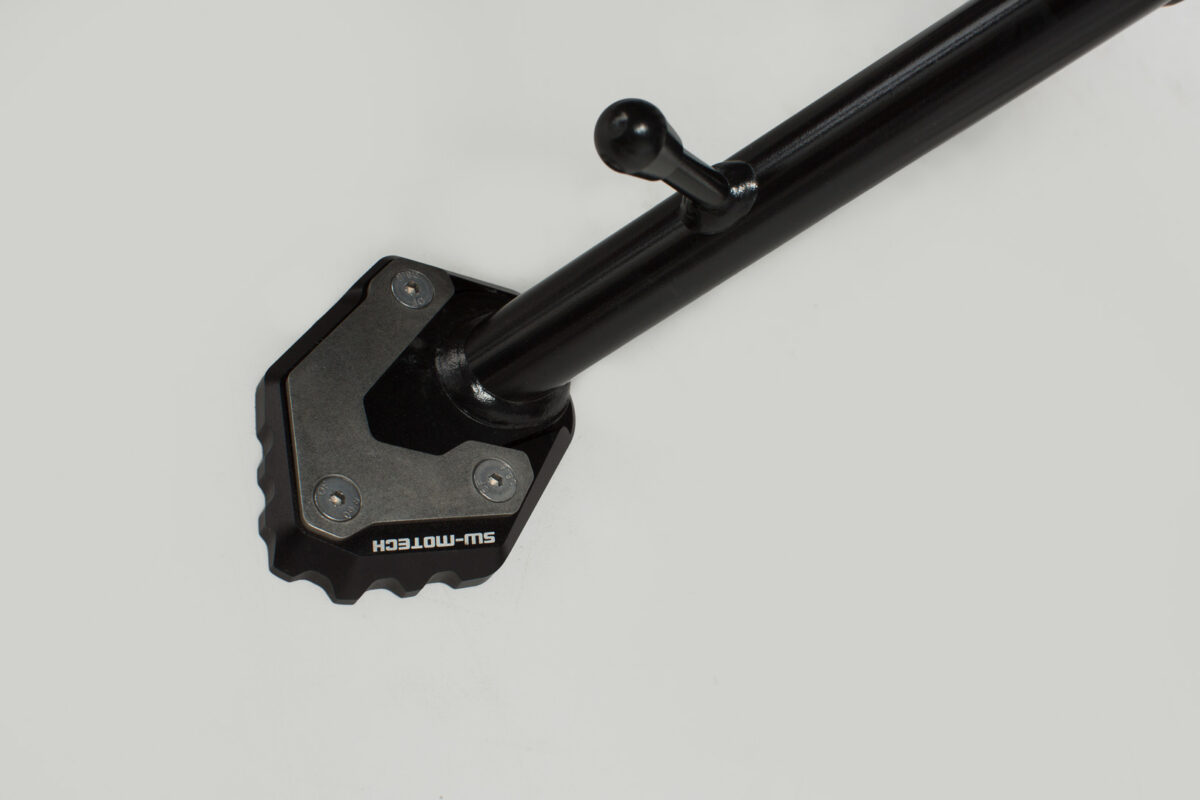 Extension for side stand foot – Black/silver. BMW R1200GS, R1250GS.