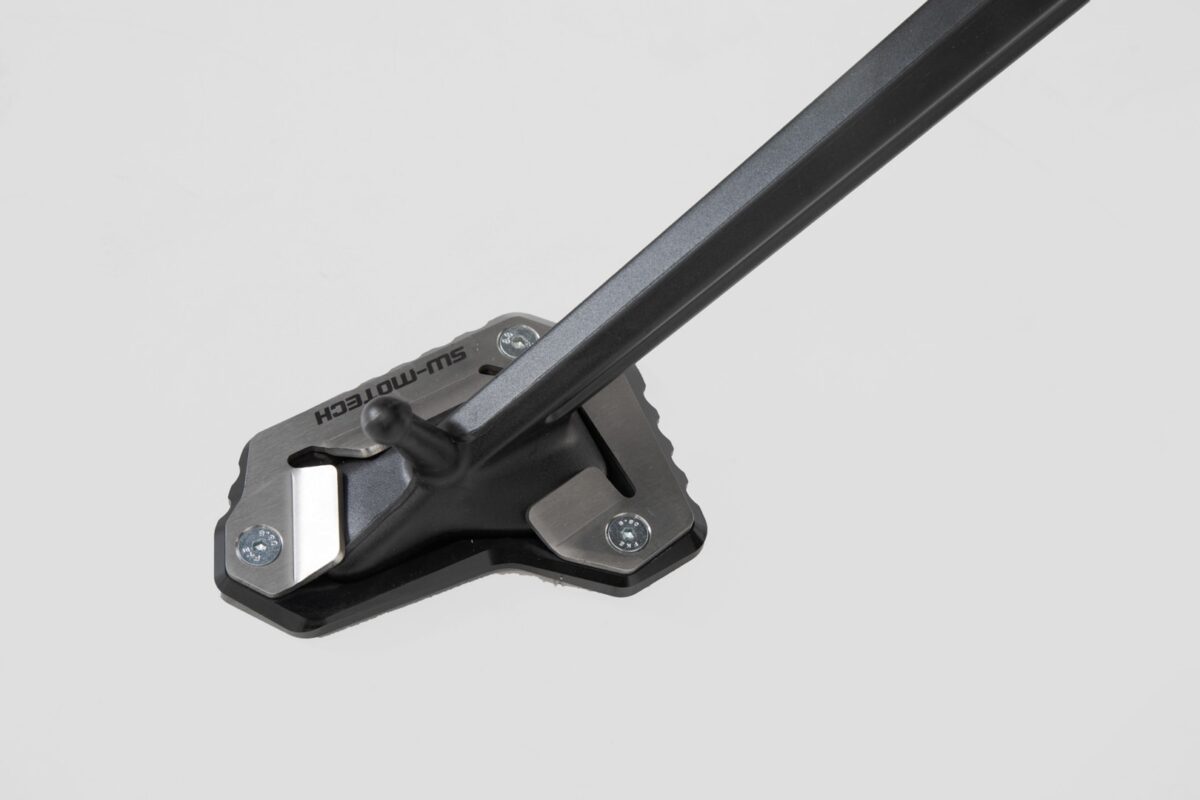 Extension for side stand foot – Black/Silver. Triumph Tiger 1200/ Explorer (15-).