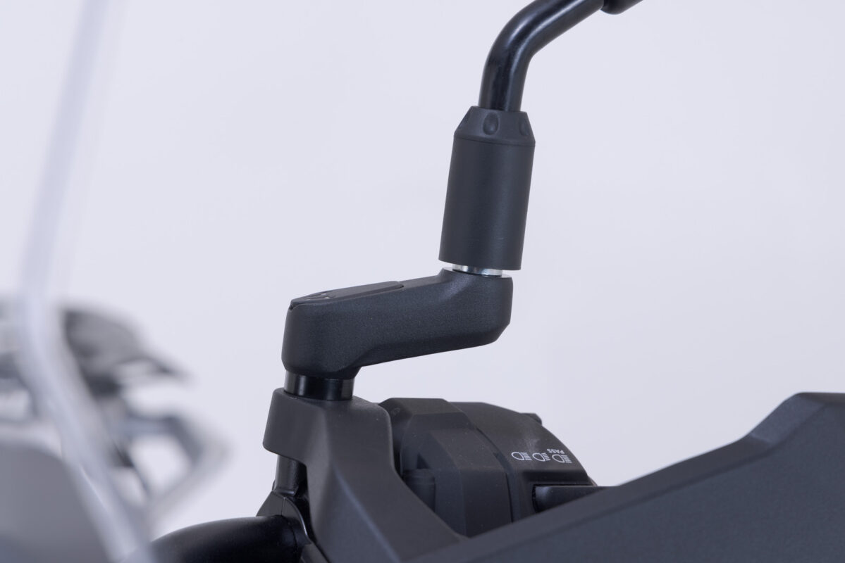 Mirror extension – Black. Suzuki V-Strom 800DE/1050DE, GSX-S1000GX.