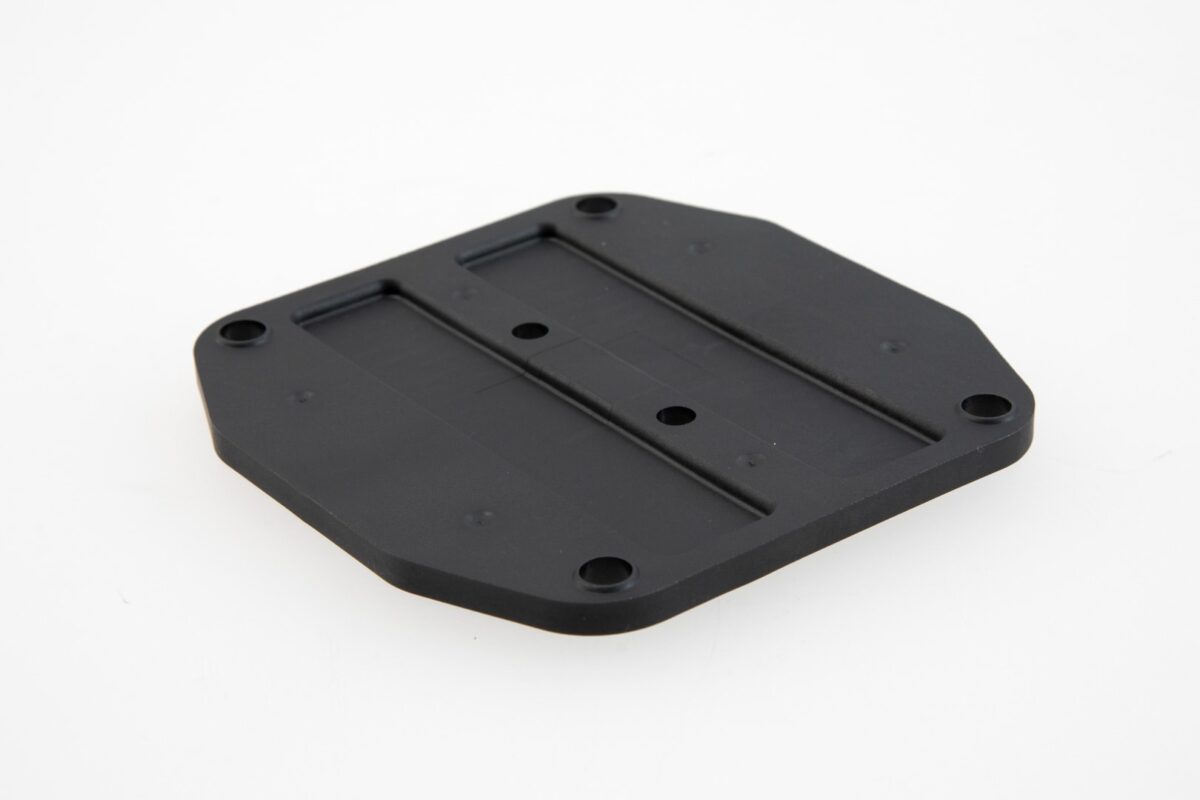 Heightening for PRO tank ring – Black. For 6 mm increase.