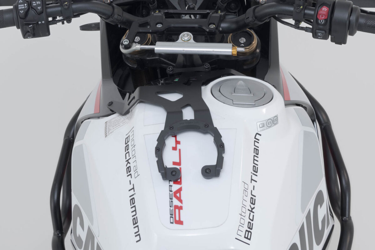 PRO tank ring – Black. Ducati DesertX Rally (23-).
