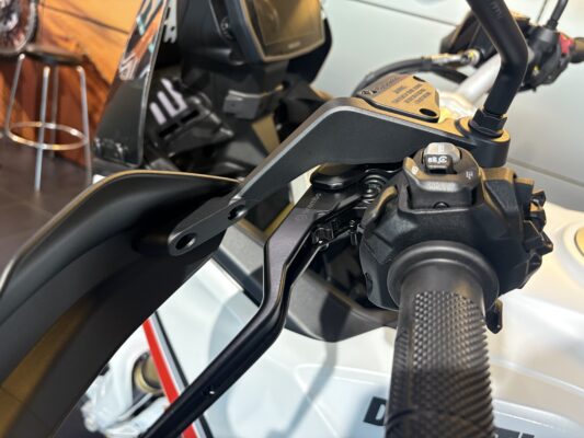 Ducati DesertX 2027 valkoinen, kuva 21