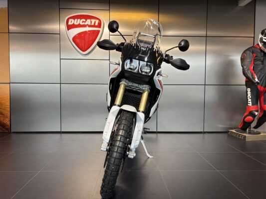 Ducati DesertX 2027 valkoinen, kuva 6